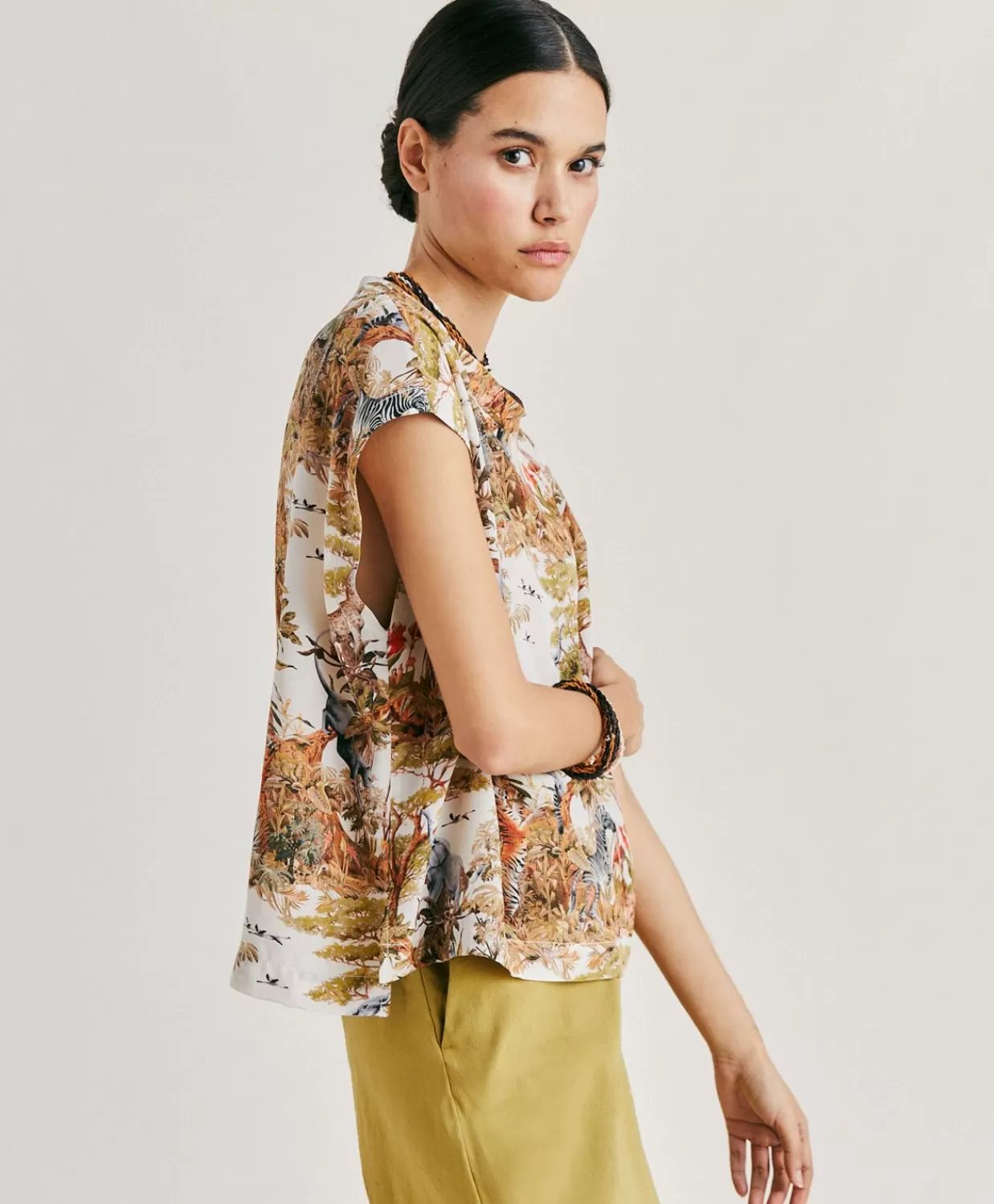 Bluse E Camicie>Momoni Blusa Curacao In Crepe De Chine - Panna / Multicolor