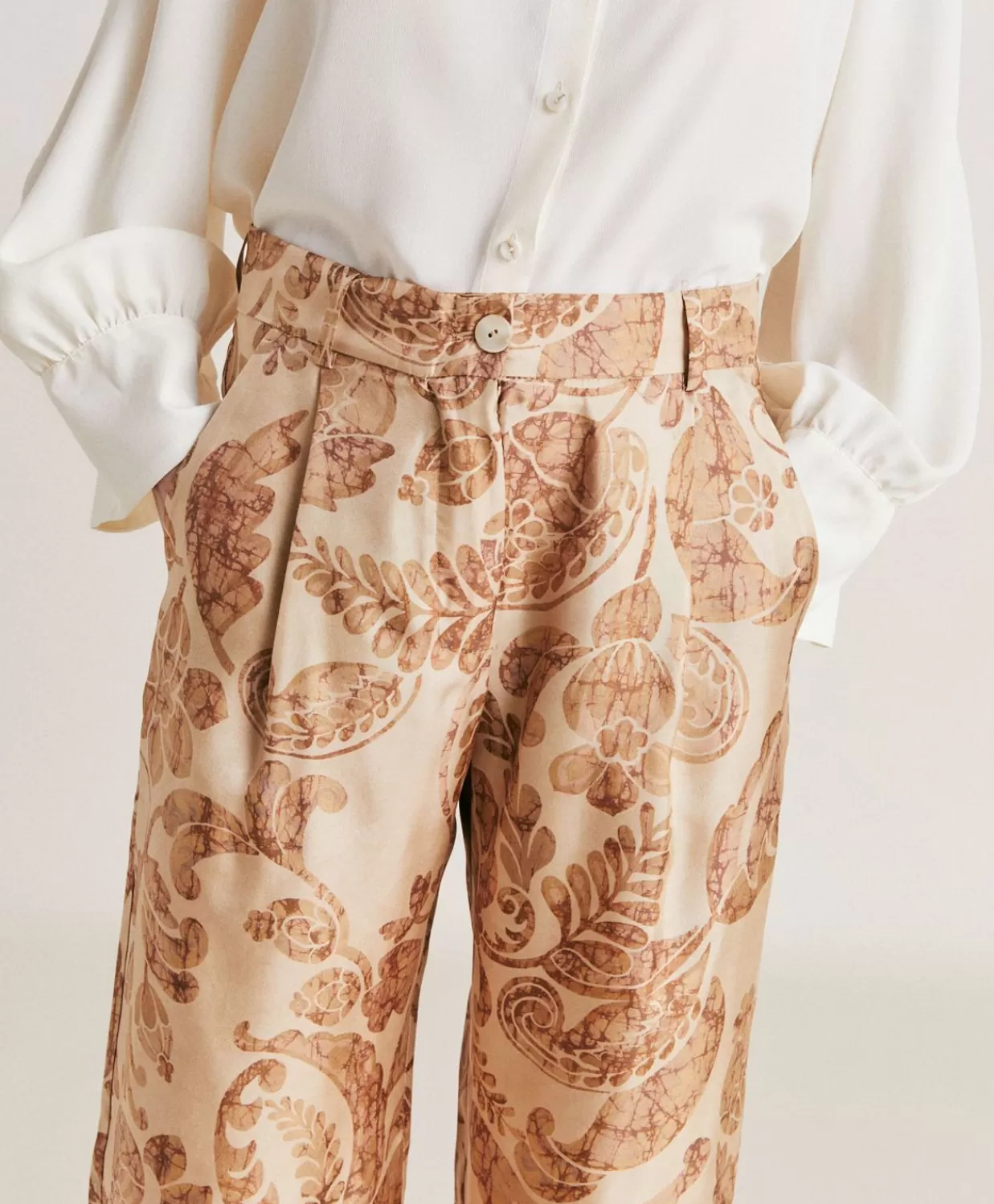 Pantaloni E Shorts>Momoni Pantaloni Austin In Twill Di Seta - Cipria Multicolor