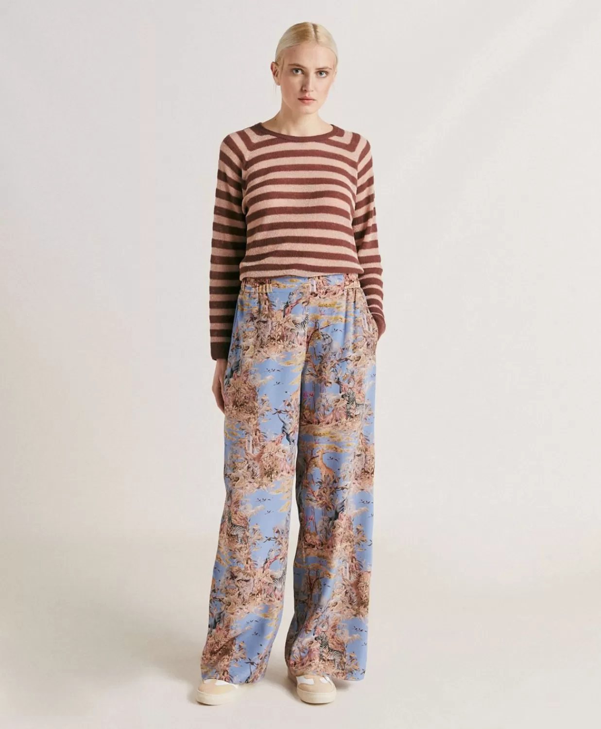 Pantaloni E Shorts>Momoni Pantaloni Baccarat In Crepe De Chine - Ceruleo Multicolor