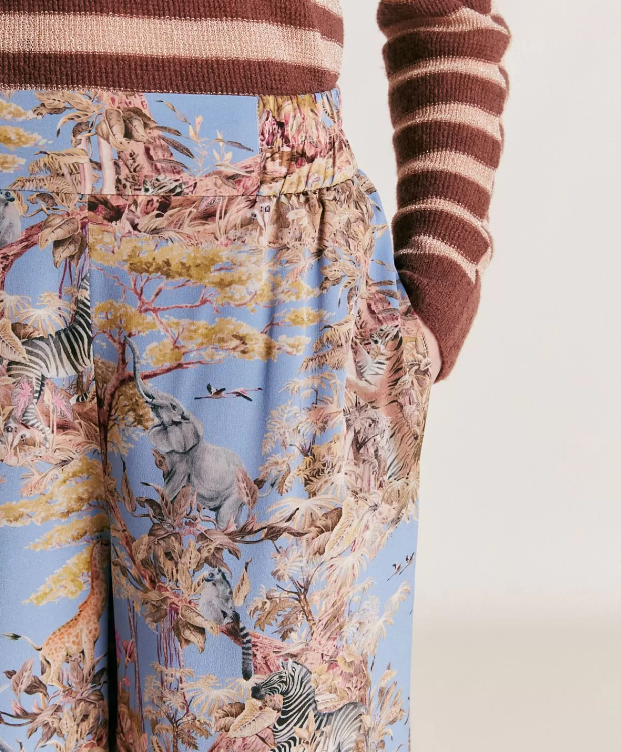 Pantaloni E Shorts>Momoni Pantaloni Baccarat In Crepe De Chine - Ceruleo Multicolor