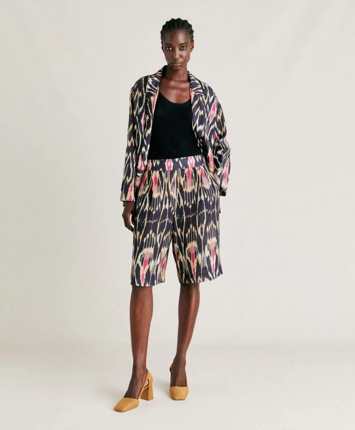 Completi E Talleur>Momoni Short Nina In Viscosa Lino - Multicolor Blu