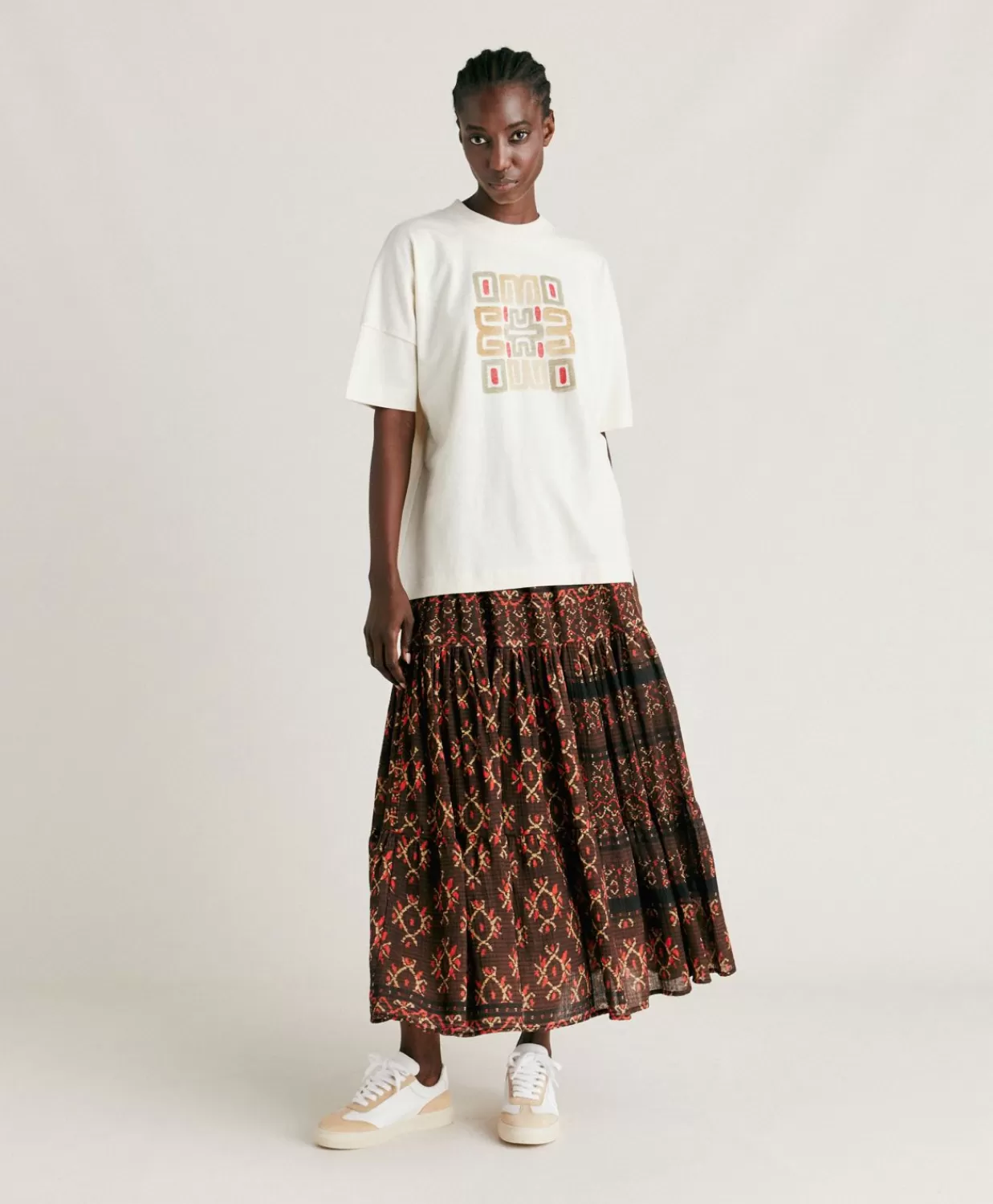 T-Shirts E Top>Momoni Thirt Himba In Jersey - Naturale